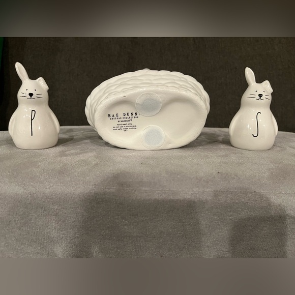 Rae Dunn bunny in basket Salt&Pepper Shakers - brand new - Picture 4 of 4
